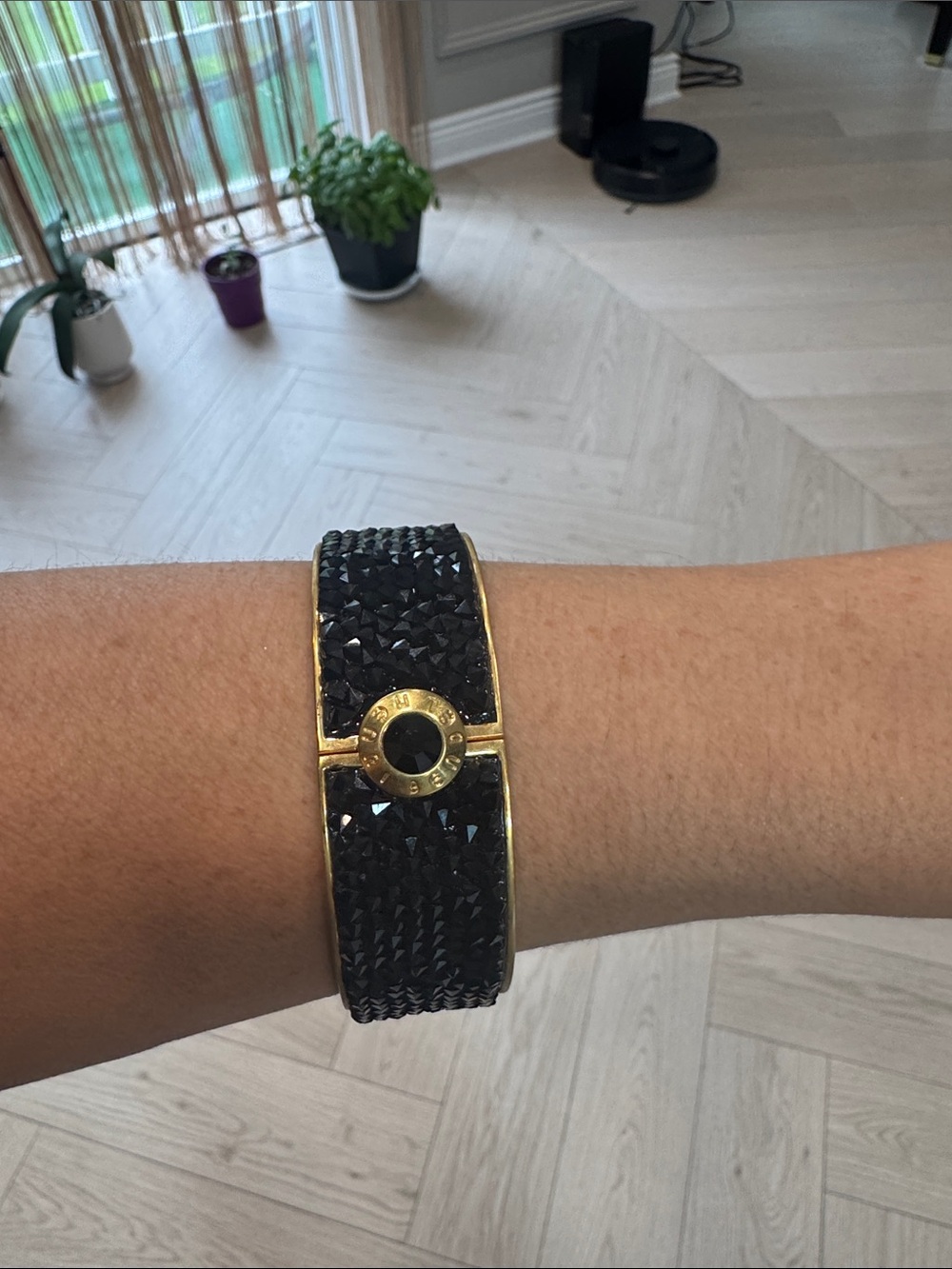 Henri Bendel Gold and Black Crystal Bangle Bracelet - Stylish Women's Jewelry
